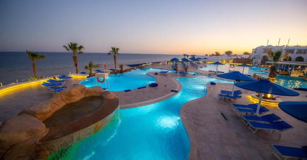 Albatros Palace Sharm - Aqua Park swimming pool