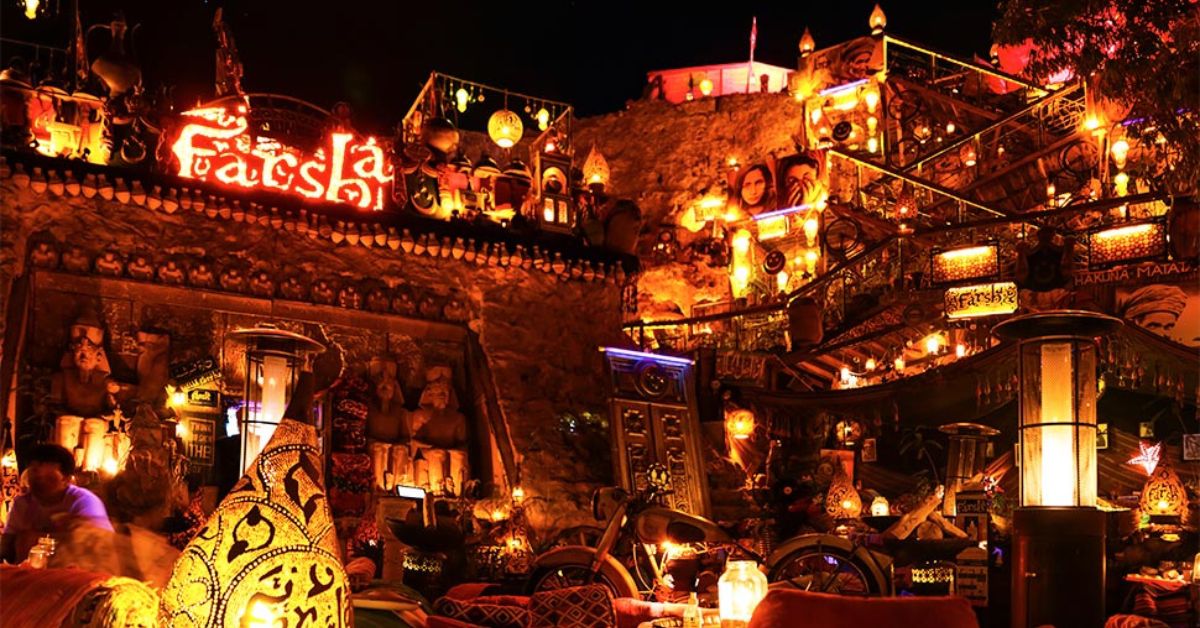 Accommodation and Food Options Nearby the Park